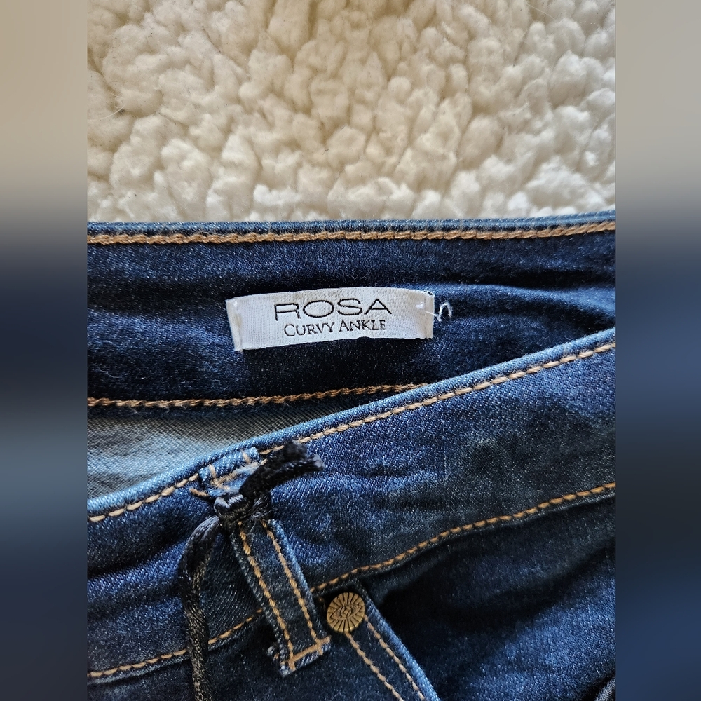 Sofia Vergara, Dark Blue Denim Jeans - Picture 5 of 10